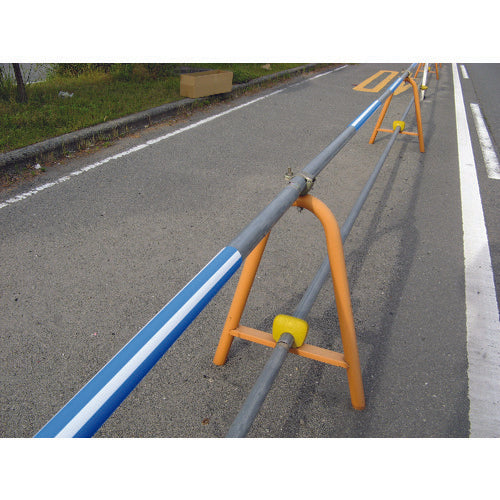 ワニ印 単管安全表示カバー 「目立つぞ」 ブルー/白 長さ900mm