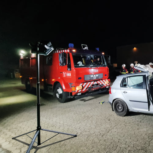 SCANGRIP 三脚 2.0m