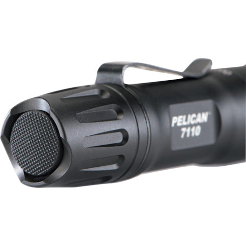 PELICAN タクティカルLEDライト 7110