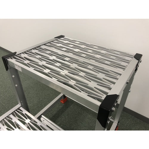 TRUSCO 作業用踏台 アルミ製・グレーチング仕様 SUS金具 2段 高さ0.6m 天板500×400
