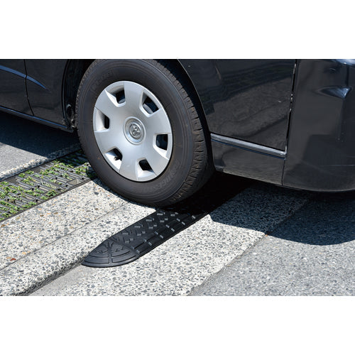 緑十字　４５ｍｍ段差用プレート　ストレートタイプ　黒　ロードアップ６００５　Ｈ４５×Ｗ６００×Ｄ１５０ｍｍ　再生ゴム製