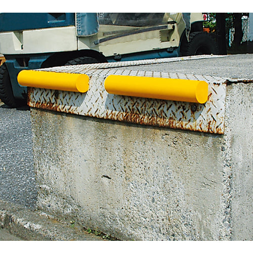 ＣＡＲ−ＢＯＹ　安心クッション　かまぼこ型　ブラック