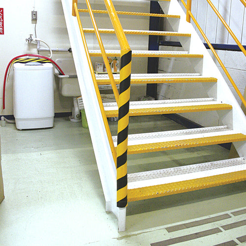 ＣＡＲ−ＢＯＹ　安心クッション　丸型　１６　イエロー