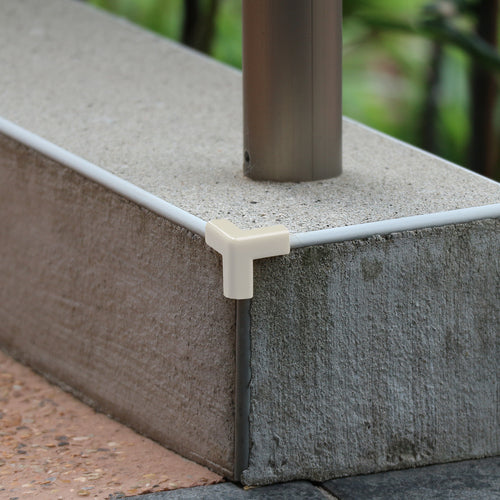 ＣＡＲ−ＢＯＹ　安心クッションＳＴＲＯＮＧ　コーナー用みつあし４Ｐ　イエロー