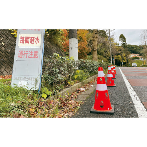 ＣＡＲ−ＢＯＹ　点滅灯設置可能タイプ（上部切り欠き加工あり）　穴あきコーン　反射ホワイト　ブラウン
