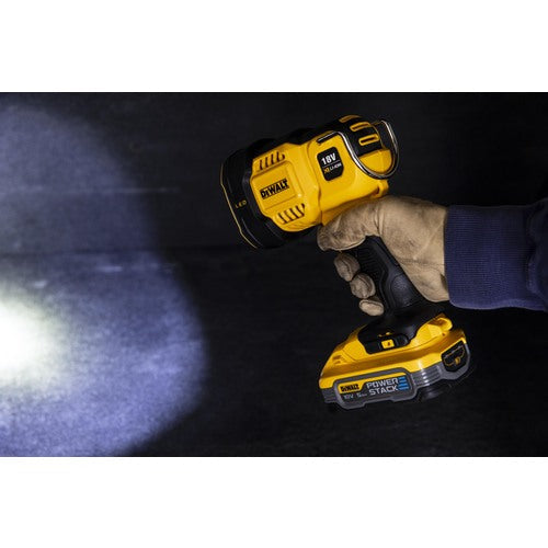 ＤＥＷＡＬＴ　１８ＶＬＥＤスポットライト（本体のみ）