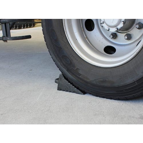 Ｍｅｌｔｅｃ　プラスチック　タイヤストッパー　１個　大型トラック以下