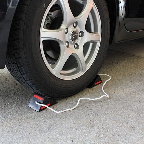 Ｍｅｌｔｅｃ　ゴム製　タイヤストッパー　２個入り　乗用車以下