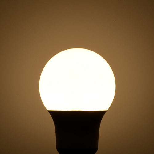 ＯＨＭ　ＬＥＤ電球　Ａ　Ｅ２６　２．６Ｗ　電球色