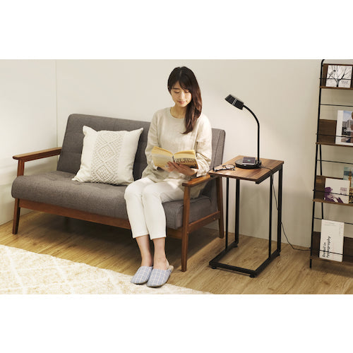 ＩＲＩＳ　５３７１９９　ＬＥＤデスクライト　Ｑｉ充電シリーズ　平置きタイプ　調光・調色　ブラック
