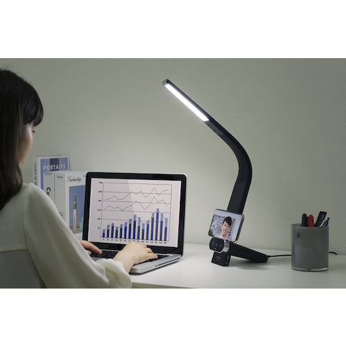 ＩＲＩＳ　５７４８０４　ＬＥＤデスクライト　Ｑｉ充電シリーズ　縦置きタイプ　調光・調色　ブラック