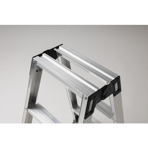 ハセガワ　強力　ミニ　脚立ＲＭ−３０ａ（１０８４１）