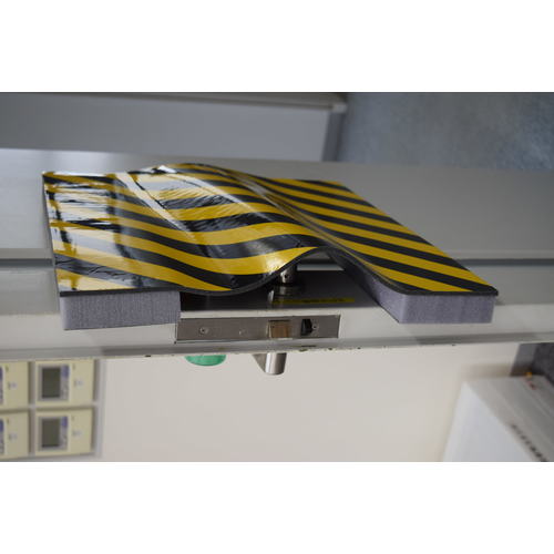 ＴＲＵＳＣＯ　反射トラクッション　両サイドマグネット・ゲタ付　５Ｔ（３５Ｔ）Ｘ４５０Ｘ５００
