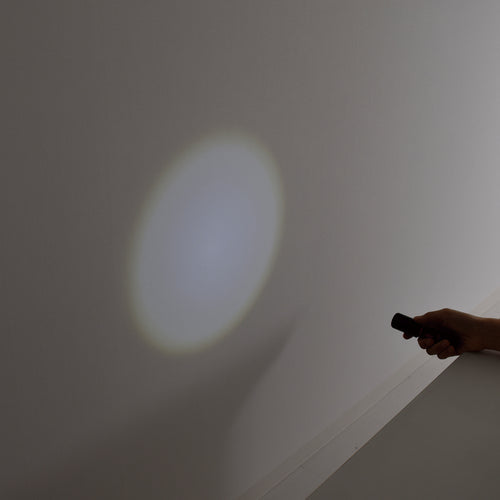 ＮＩＣＨＩＤＯ　フォーカスＬＥＤライト　アンタレス　電池式　２Ｗ　屋外型　昼光色　１４０Ｌｍ