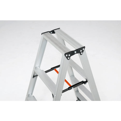 ＴＲＵＳＣＯ　軽量専用脚立　天板高さ１．１０ｍ