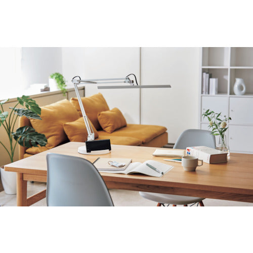 山田　ＬＥＤデスクライト